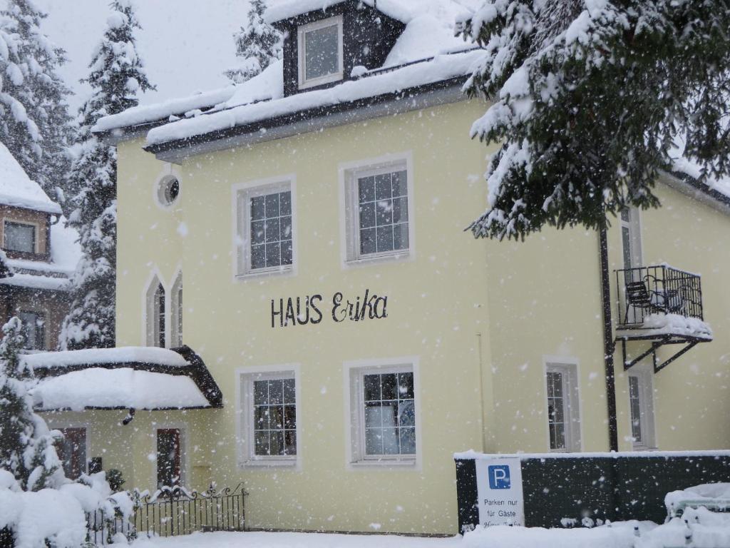 Haus Erika Bad Gastein B & B מראה חיצוני תמונה